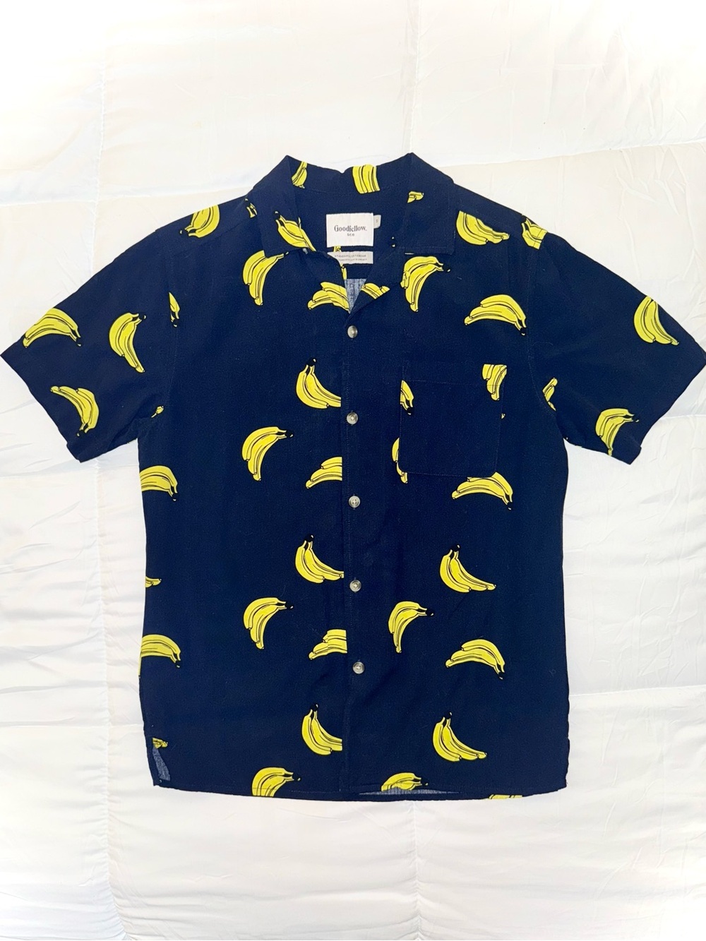 Goodfellow & Co Navy Short-Sleeve Button-Up with Yellow Banana Print Size S NWOT